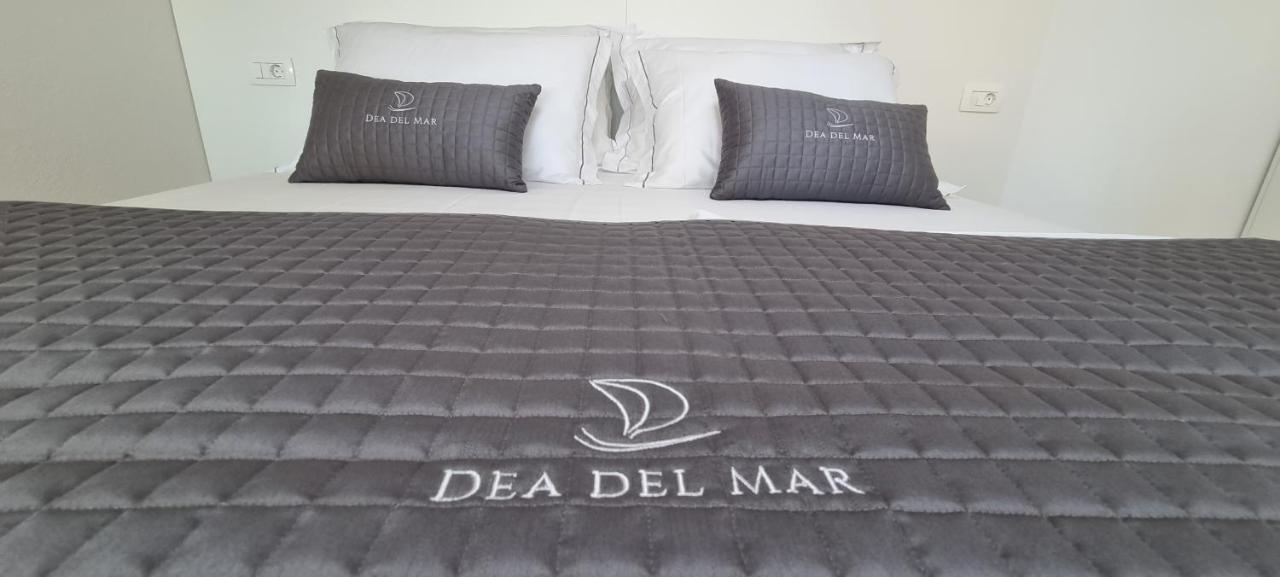 Dea Del Mar Apartments Izola Eksteriør bilde